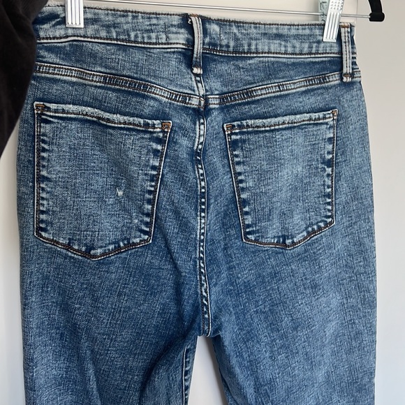 Abercrombie High Rise Super Skinny Ankle Jean - Picture 2 of 3